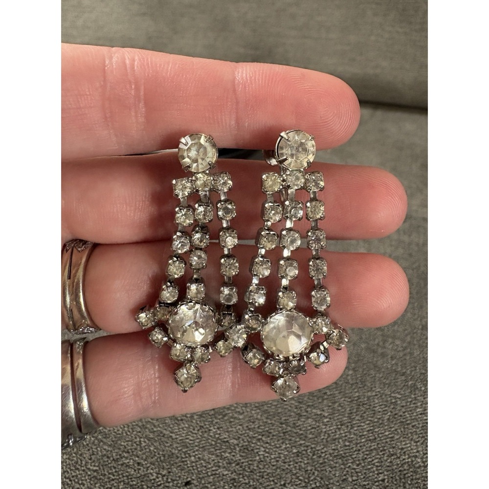 Vintage Screw Back Clear‎ Rhinestone Glam Earrings